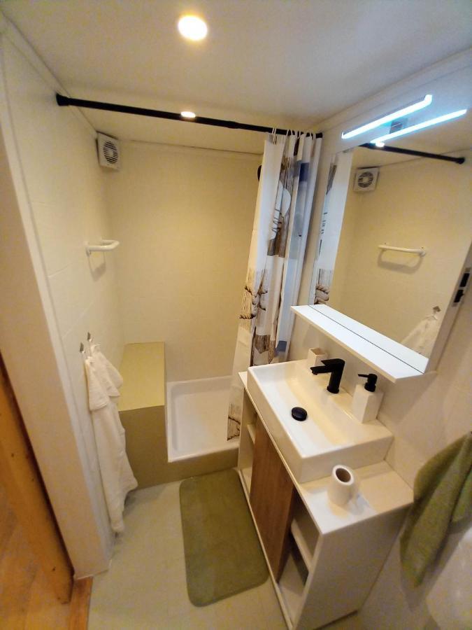 Apartamento Rabski Dvor Rab Town Exterior foto